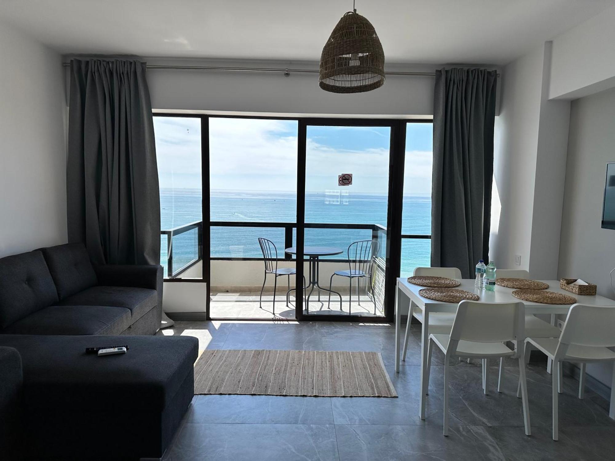 Aloha Playa Sol Y Mar Lägenhet Benalmádena Exteriör bild